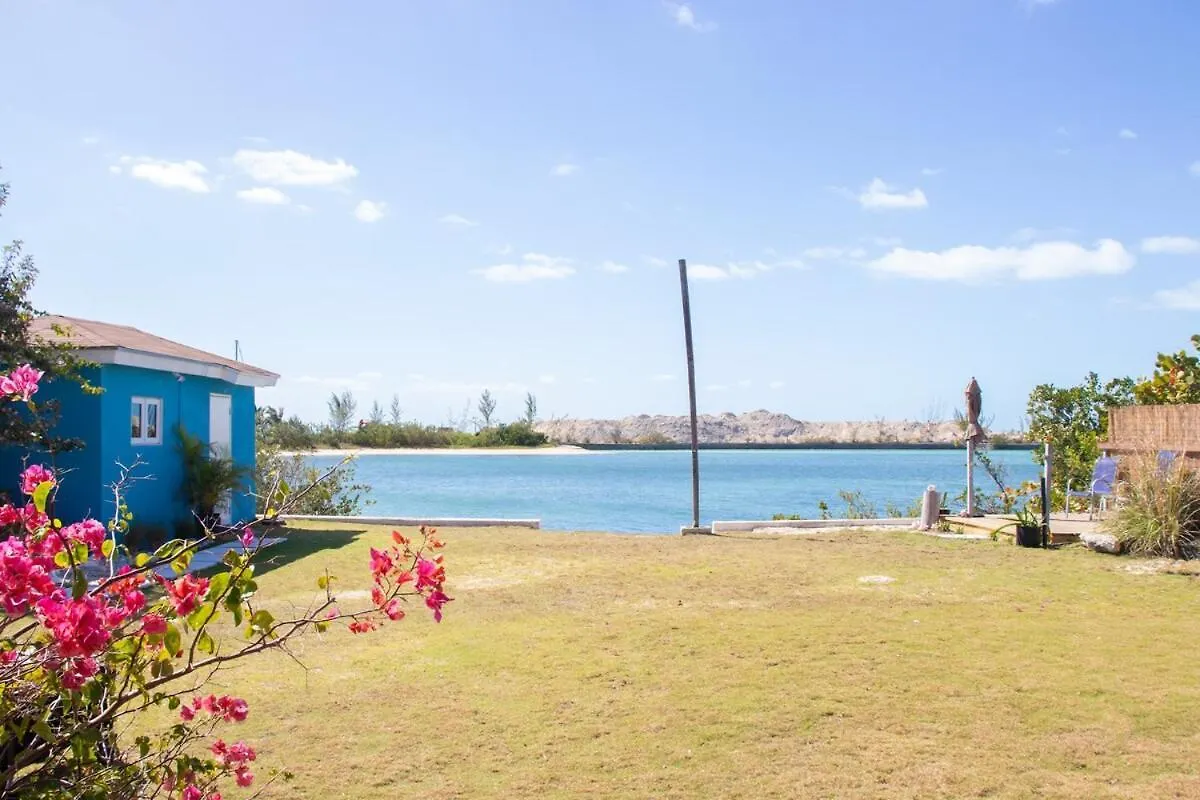 Tangerine Sunsets Solo Bay Villa Nassau Holiday home
