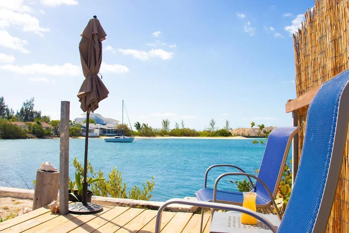 Tangerine Sunsets Solo Bay Villa Nassau Holiday home