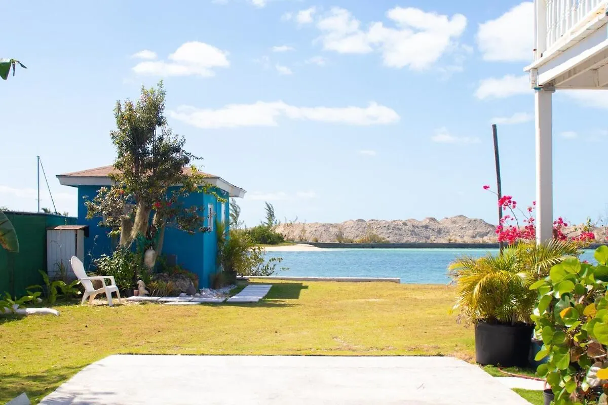 Holiday home Tangerine Sunsets Solo Bay Villa Nassau